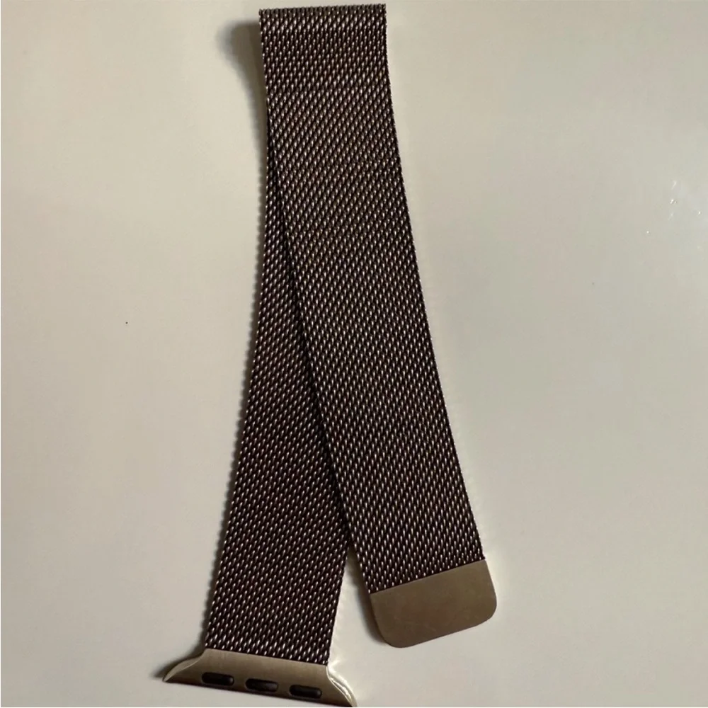 Gold Apple Watch Mesh loop Band